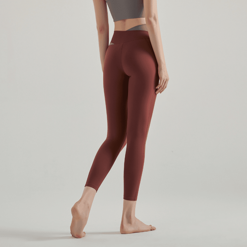 Peak Performance Two-Tone Leggings Leggings Starlethics