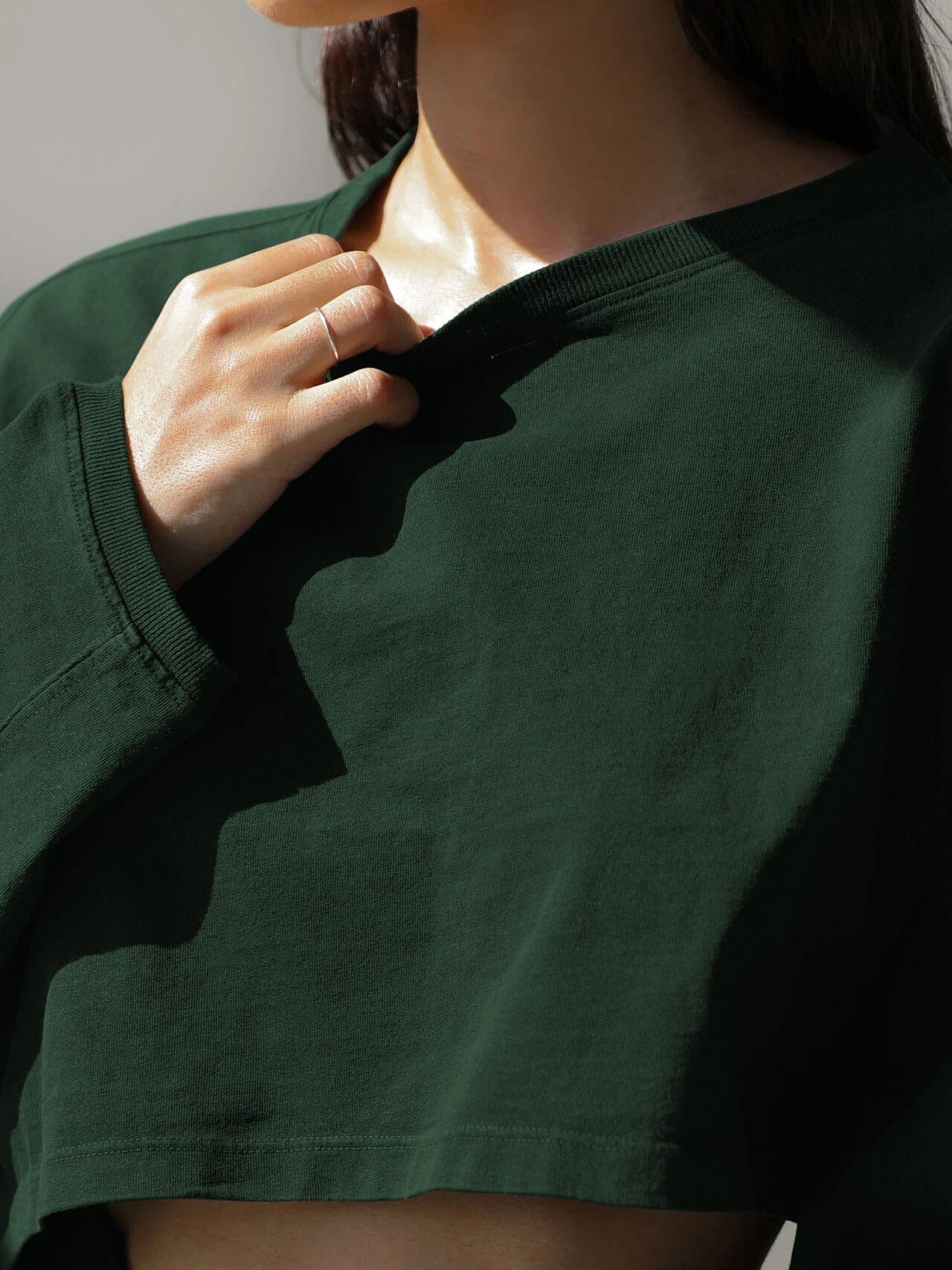 Emblem Long Sleeves Crop Top Top Starlethics