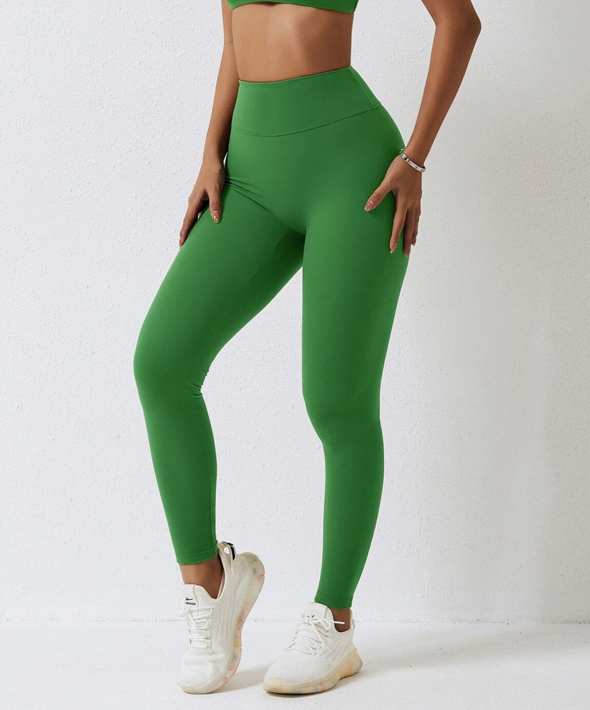 SvelteFlow Scrunch Leggings Leggings Starlethics