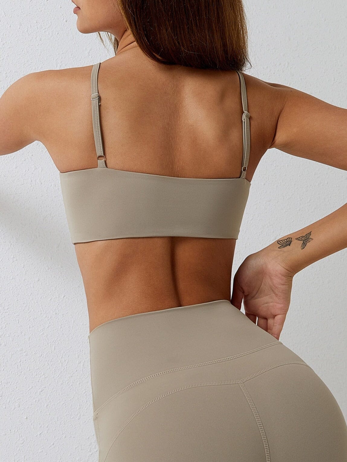 Chic Sporty Halter Bra Sports Bra Starlethics