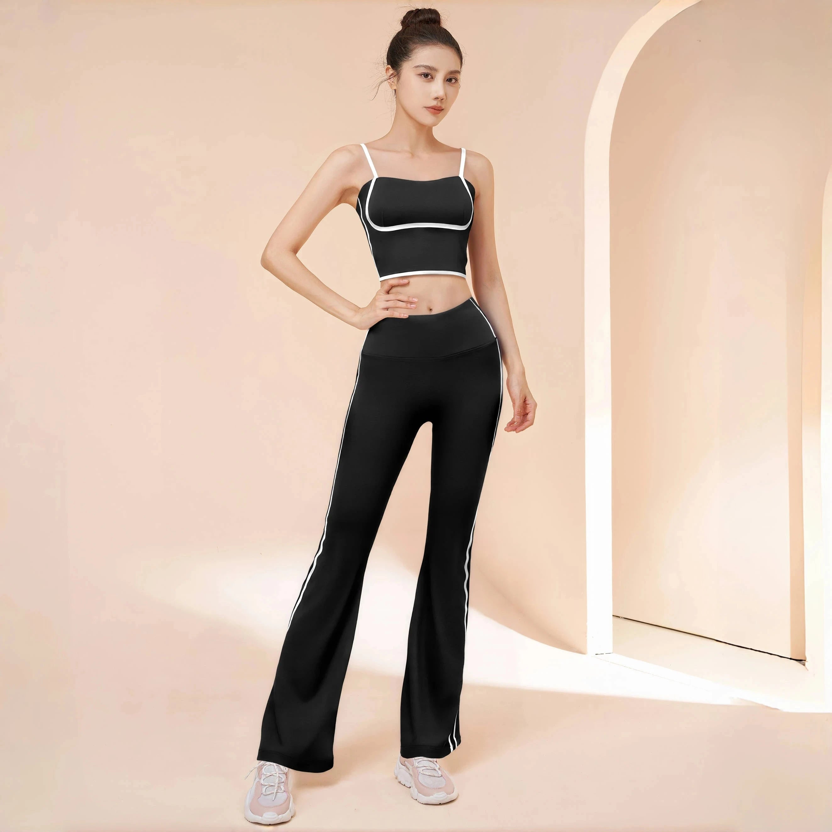 33.2 2025, neue Gestreifte Mode Yoga Set Frauen Gym Kleidung Sexy Sport-Bh Hohe Taille Yoga Ausgestelltes Hosen Lauf Hip Fahrstuhl Fitness hosen Starlethics