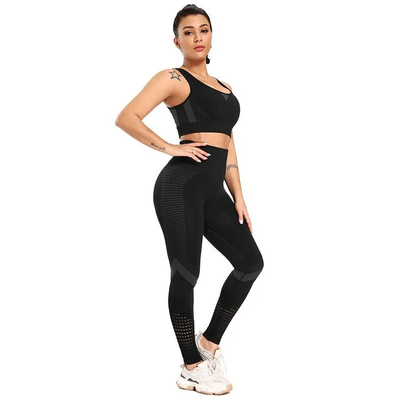 Opus Seamless Sports Bra – Model View 9 | Starlethics Activewear