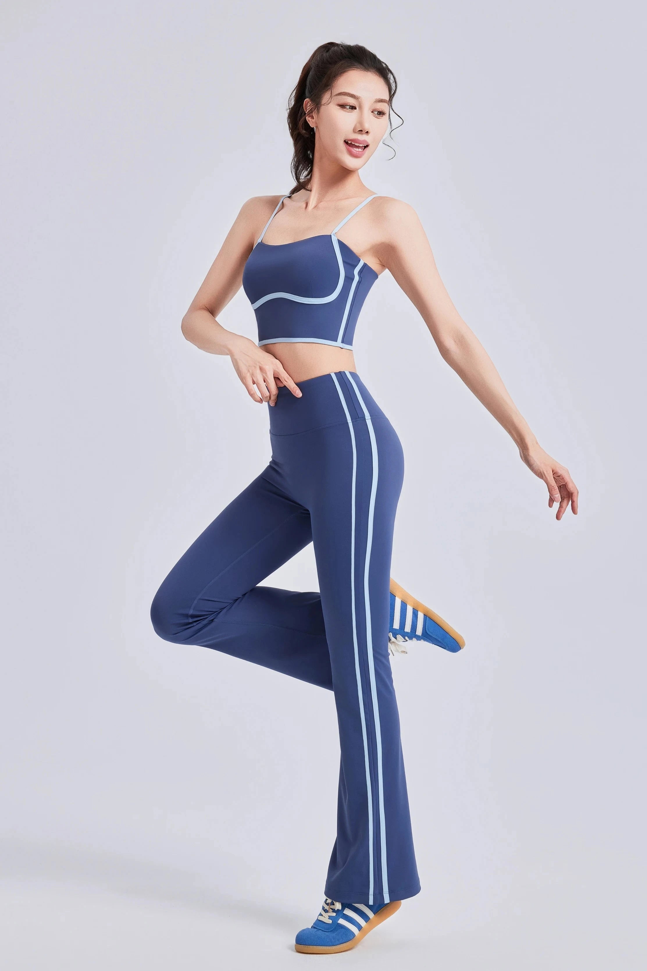 Power Stripe Active Set - Flared Highwaist Pants Starlethics 