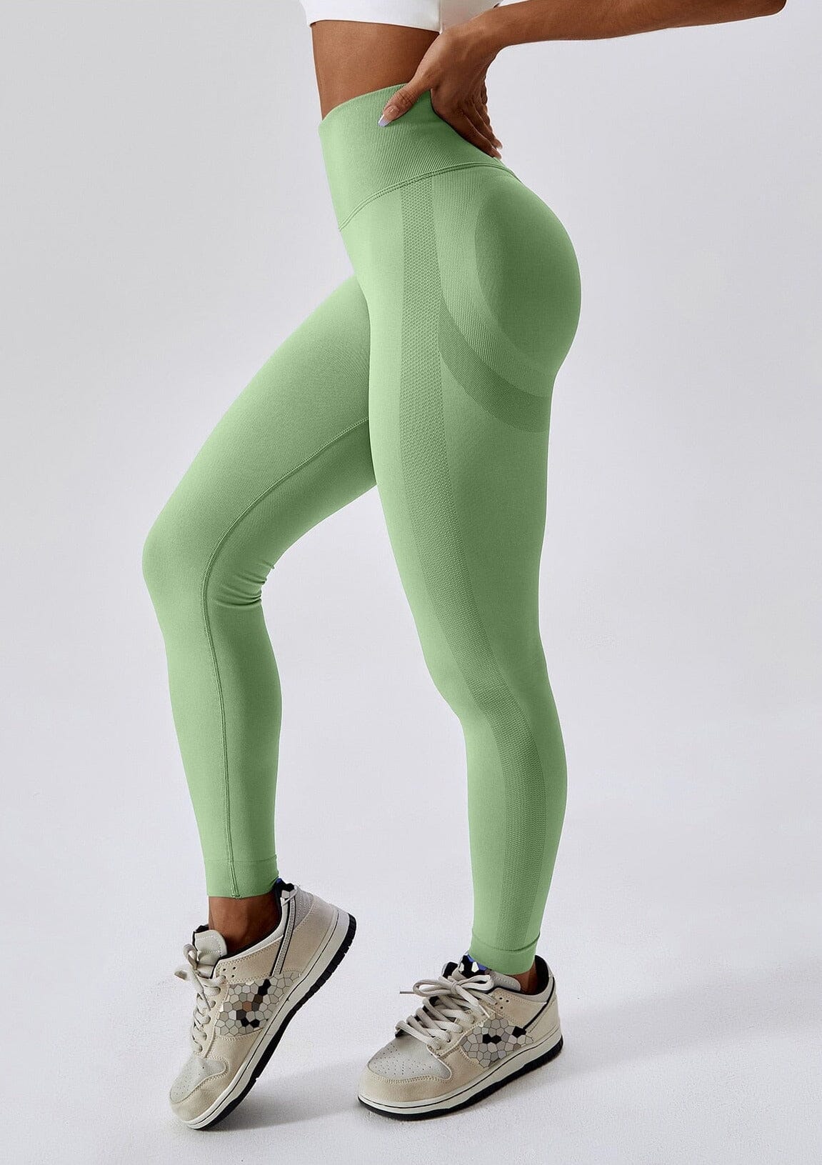 Sustainable Seamless Leggings, Sage Green