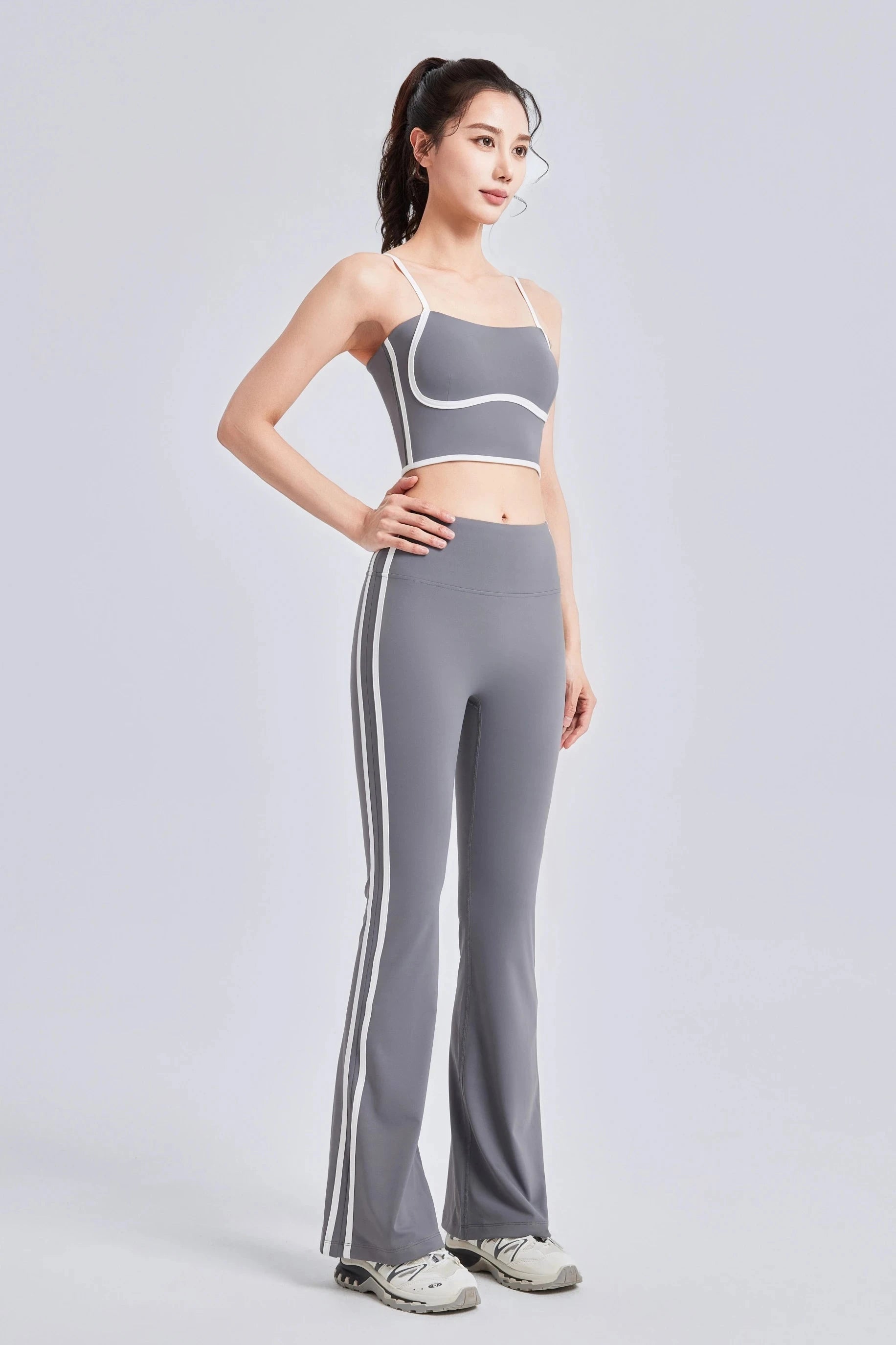 Power Stripe Active Set - Flared Highwaist Pants Starlethics 