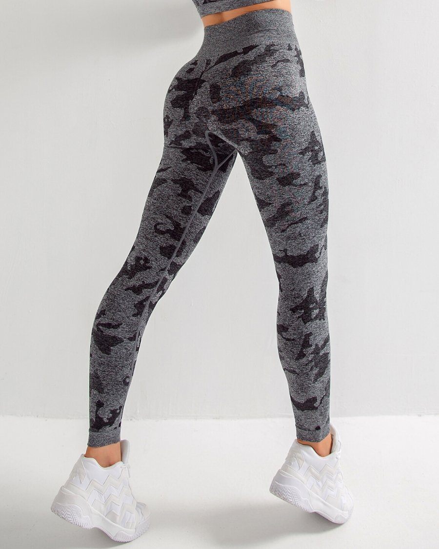 Seamless Camo Leggings Leggings Truetights Black S 